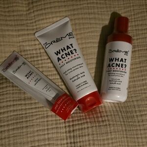 The Crème Shop What Acne? Daily Moisturizer Set - Red